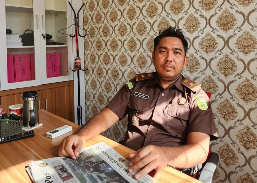 Pidsus Kejari Rohul Tangani Dugaan Indikasi Mark-up Harga, dan Kasus Penyimpangan Pupuk Subsidi Pidsus Kejari Rohul Tangani Dugaan Indikasi Mark-up Harga, dan Kasus Penyimpangan Pupuk Subsidii
