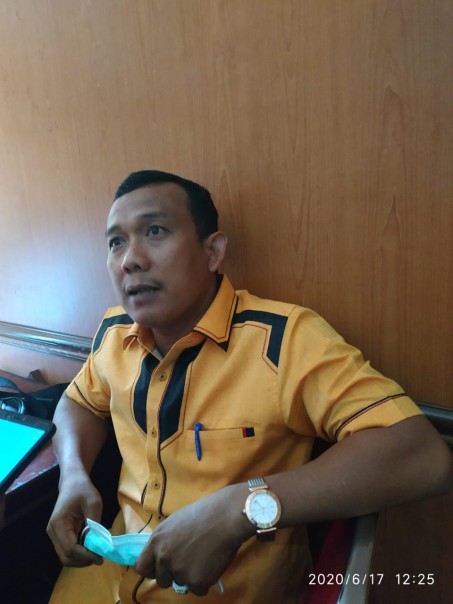 Komisi V DPRD Riau Minta Dinas Pendidikan Riau Siapkan Dua Opsi Untuk PPDB Komisi V DPRD Riau Minta Dinas Pendidikan Riau Siapkan Dua Opsi Untuk PPDBi