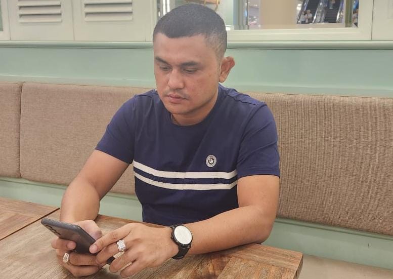 Pengusaha Kuansing, Jeki, Laporkan Teva Iris ke Polda Riau atas Dugaan Pencemaran Nama Baik Pengusaha Kuansing, Jeki, Laporkan Teva Iris ke Polda Riau atas Dugaan Pencemaran Nama Baiki