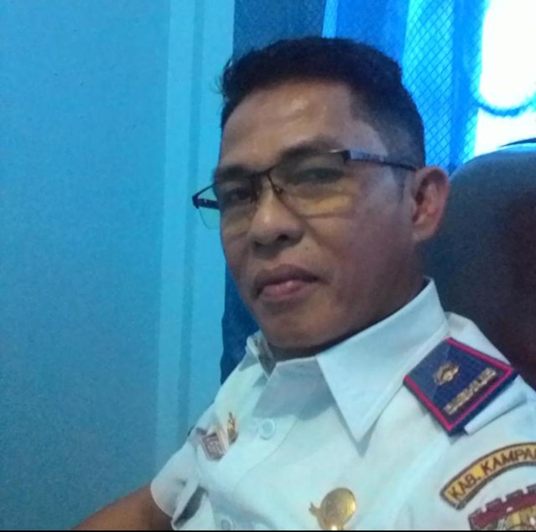 Diduga UPTD Kiur Dishub Keluakan Buku Kiur,Tanpa Hadirkan Kenderaan. Diduga UPTD Kiur Dishub Keluakan Buku Kiur,Tanpa Hadirkan Kenderaan.i