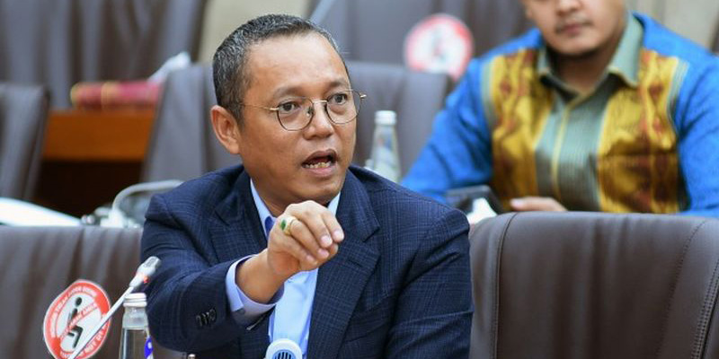PDIP: Pilihannya, Pemerintah Mau Terus Bakar Uang atau Lakukan Subsidi Langsung untuk Rakyat Kecil? PDIP: Pilihannya, Pemerintah Mau Terus Bakar Uang atau Lakukan Subsidi Langsung untuk Rakyat Kecil?i