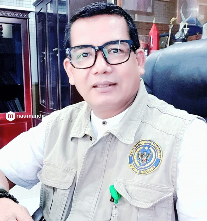 Pengamat Kritik Unri yang Tak Nonaktifkan SH: Kita Ini Lembaga Terhormat! Pengamat Kritik Unri yang Tak Nonaktifkan SH: Kita Ini Lembaga Terhormat!i