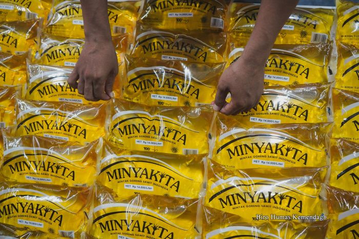 Minyak Gorengf Kemasan Murah Minyakita Belum Masuk ke Riau Minyak Gorengf Kemasan Murah Minyakita Belum Masuk ke Riaui