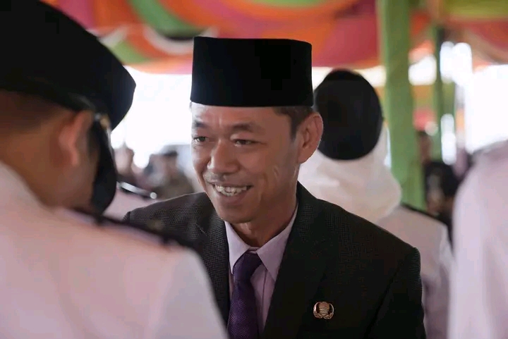 Afrizal Sintong : dia sudah punya niat dari jauh jauh hari Ingin mempermalukan saya di muka khalayak ramai Afrizal Sintong : dia sudah punya niat dari jauh jauh hari Ingin mempermalukan saya di muka khalayak ramaii