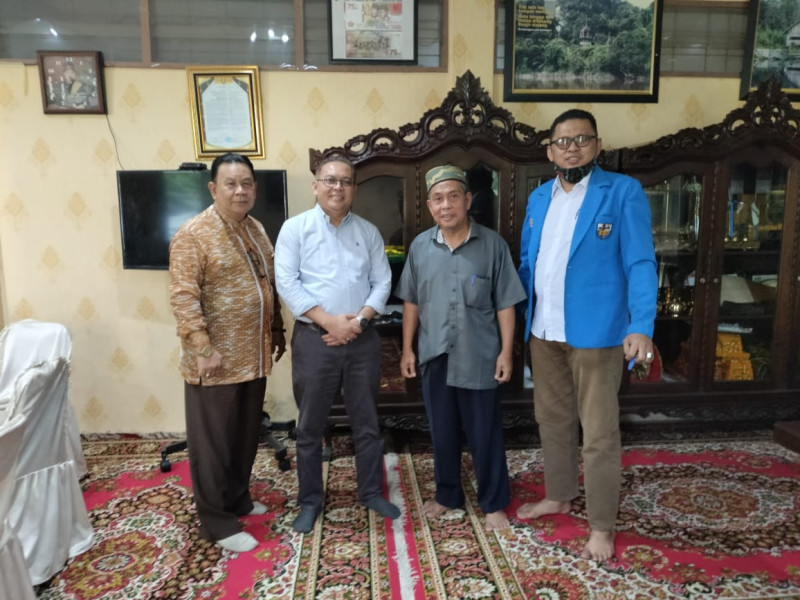 KNPI Riau minta bantuan Polisi agar kelompok sumbu pendek ditertibkan KNPI Riau minta bantuan Polisi agar kelompok sumbu pendek ditertibkani