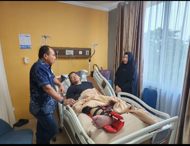 Kapolda Riau Pastikan Proses Hukum Tegas Usai Wakapolres Kuansing Jadi Korban Balap Liar Kapolda Riau Pastikan Proses Hukum Tegas Usai Wakapolres Kuansing Jadi Korban Balap Liari