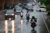 BMKG: Hujan Disertai Petir dan Angin Kencang Akan Mengguyur Riau BMKG: Hujan Disertai Petir dan Angin Kencang Akan Mengguyur Riaui