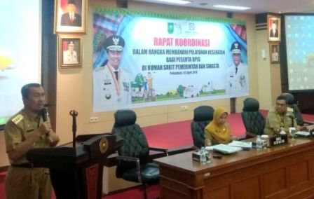Syamsuar Akan Awasi Pelayanan BPJS Kesehatan Lewat Sistem Terintegrasi Syamsuar Akan Awasi Pelayanan BPJS Kesehatan Lewat Sistem Terintegrasii
