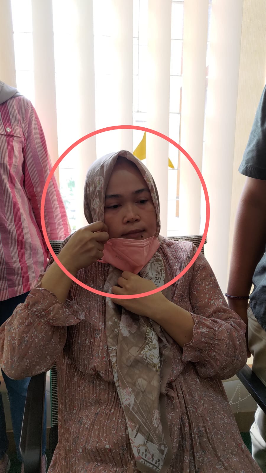 Tim Tabur Kejaksaan Agung Berhasil Mengamankan  Terpidana DONA SARI DEWI, S.P. M.Si.