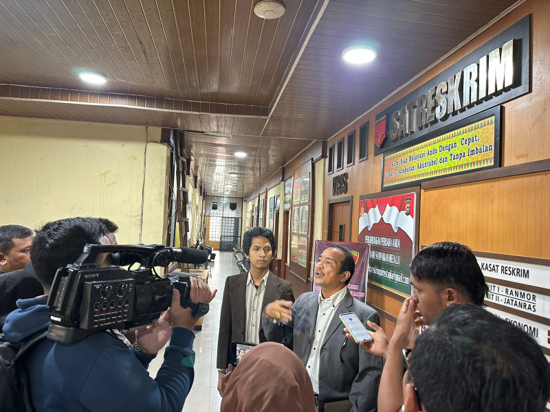 Kuasa Hukum Pelapor DR Freddy Simanjuntak SH MH desak Polresta jangan main-main Kuasa Hukum Pelapor DR Freddy Simanjuntak SH MH desak Polresta jangan main-maini