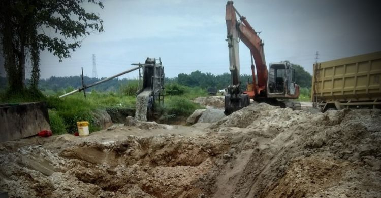 PLT Kasatpol PP Kabupaten Kampar Mengatakan Pengawasan Perizinan Galian C Tanggung Jawab Kasatpol PP Provinsi Riau.i