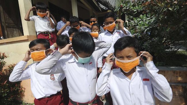 Sekolah Mulai Juli, Siswa dan Guru Disarankan Tes Corona Sekolah Mulai Juli, Siswa dan Guru Disarankan Tes Coronai