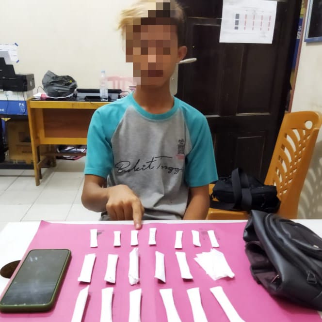 Resnarkoba Polres Kampar Tangkap Pengedar Daun Ganja Kering di Kec Salo
