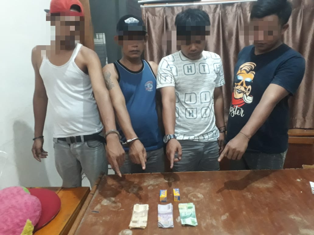 Parah, Polsek Kampar Kiri Hilir Tangkap 4 Pelaku Judi Qiu-Qiu di Bulan Ramadhan Parah, Polsek Kampar Kiri Hilir Tangkap 4 Pelaku Judi Qiu-Qiu di Bulan Ramadhani