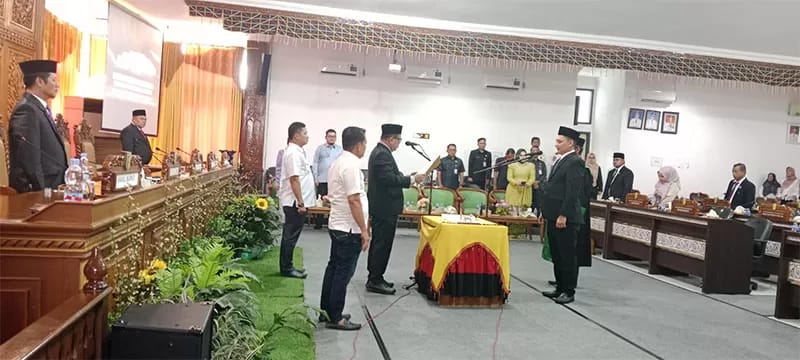 Dilantik Gantikan Aldiko di DPRD Kuansing, Adit Kader Muda PKB Siap Perjuangkan Aspirasi Rakyat Dilantik Gantikan Aldiko di DPRD Kuansing, Adit Kader Muda PKB Siap Perjuangkan Aspirasi Rakyati