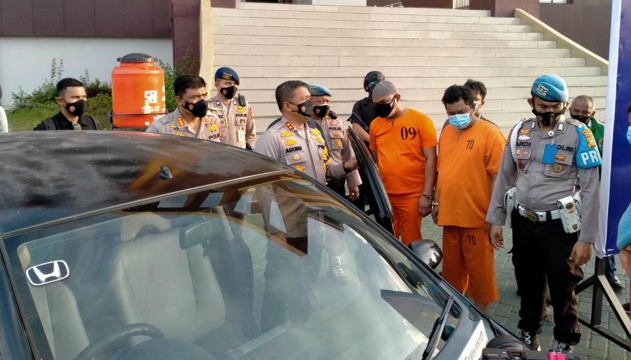 Mantan Kasat Narkoba Pekanbaru Ditetapkan Sebagai Tersangka Mantan Kasat Narkoba Pekanbaru Ditetapkan Sebagai Tersangkai