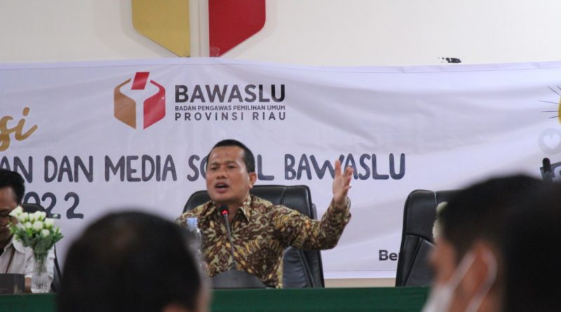 Bawaslu Provinsi Riau Perintahkan Usut Pelanggaran Pemilu Dapi IV Kampar Bawaslu Provinsi Riau Perintahkan Usut Pelanggaran Pemilu Dapi IV Kampari
