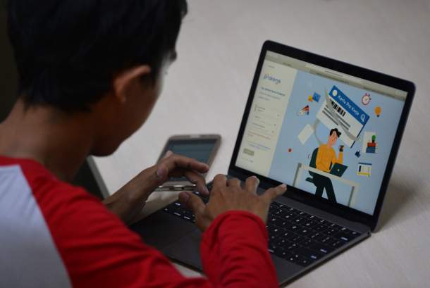 KPK: Kartu Prakerja Bermasalah KPK: Kartu Prakerja Bermasalahi