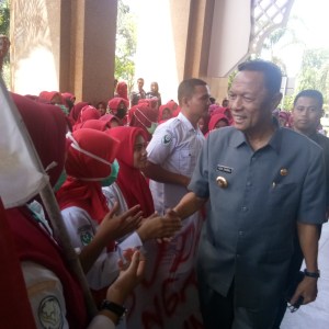 Didemo Puluhan RTK, Begini Tanggapan Bupati Kampar