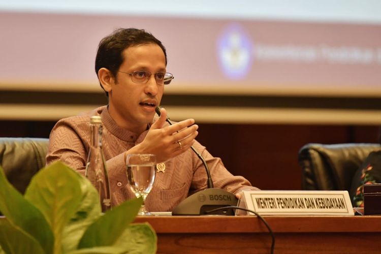 Lika-liku Nadiem Hapus UN, Kelulusan Sekolah Ditentukan Rapor Lika-liku Nadiem Hapus UN, Kelulusan Sekolah Ditentukan Rapori