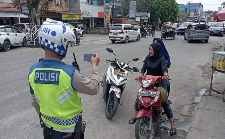 Terjaring E-Tilang di Pekanbaru? Begini Proses yang Harus Dilalui Pelanggar Terjaring E-Tilang di Pekanbaru? Begini Proses yang Harus Dilalui Pelanggari