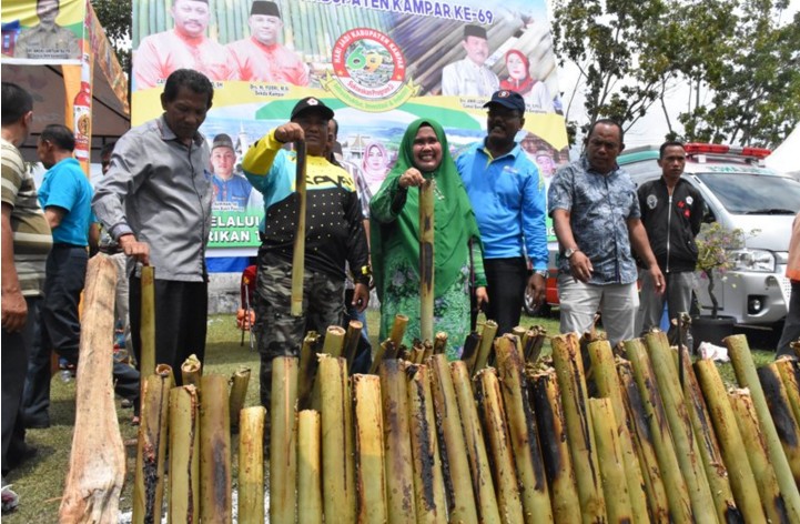 Sempena HUT Kampar ke-69, 1500 Batang Lomang Disajikan Dalam Penutupan Kampar Expo Sempena HUT Kampar ke-69, 1500 Batang Lomang Disajikan Dalam Penutupan Kampar Expoi