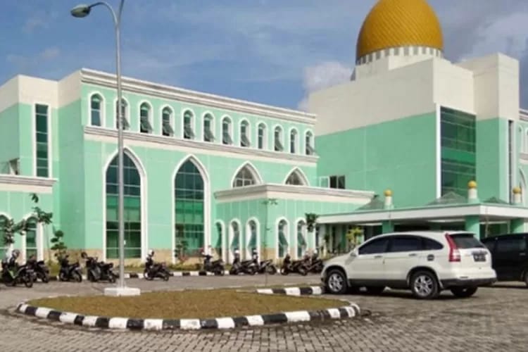 RSUD Madani 'hancur' kacau balau sejak dipimpin arnaldo sebagai dirut RSUD Madani 'hancur' kacau balau sejak dipimpin arnaldo sebagai diruti