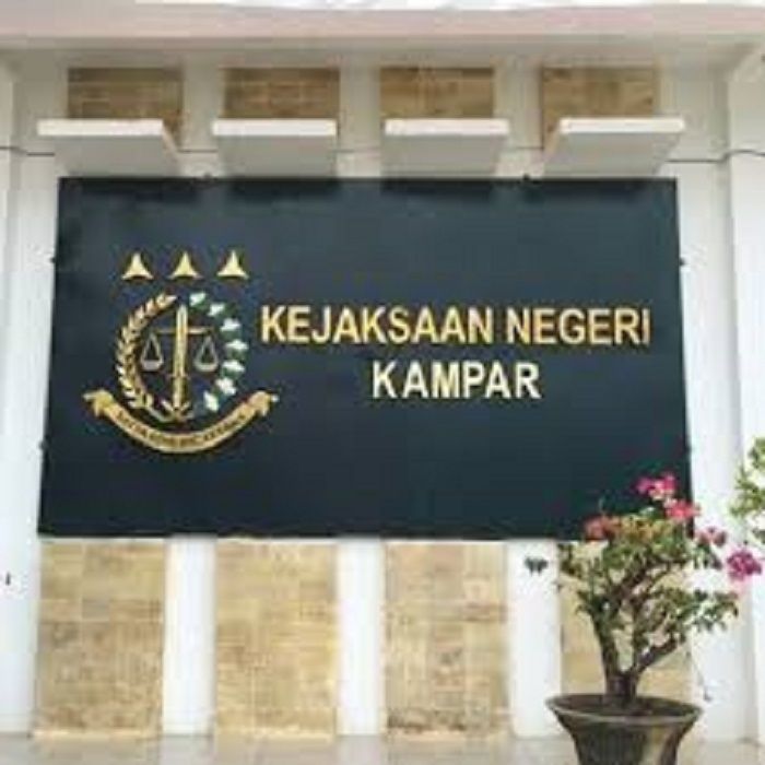 Rampas Hak Asasi Manusia, Kajari Kampar Segera Dilaporkan ke Jamwas Rampas Hak Asasi Manusia, Kajari Kampar Segera Dilaporkan ke Jamwasi
