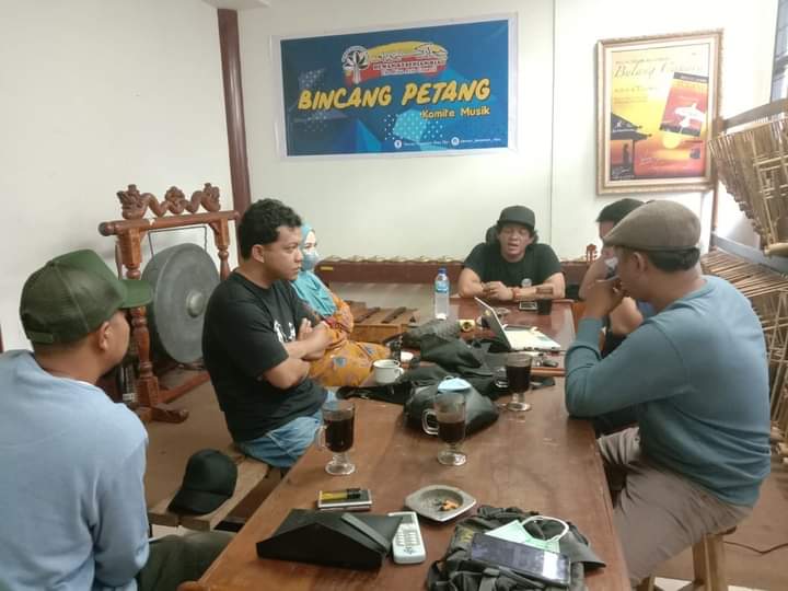 Ujung Sirih Music Community Minta DKR Fasilitasi Rekaman Ujung Sirih Music Community Minta DKR Fasilitasi Rekamani