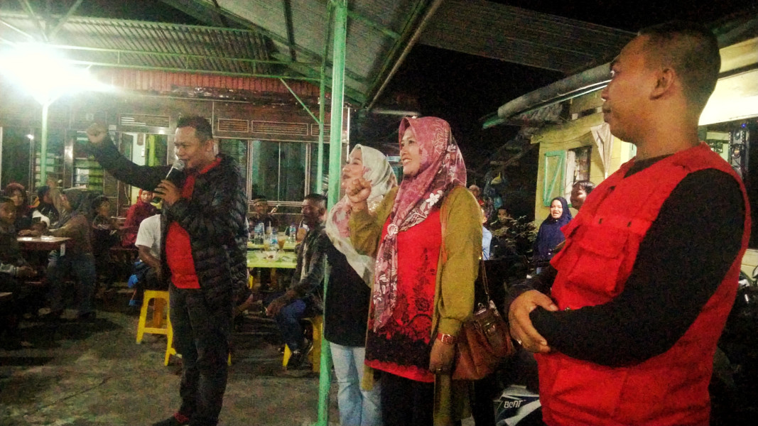Tiga Bacaleg PDI Perjuangan Sosialisasi Bersama Masyarakat Rasbar, Ganjes Siap Maju pilkada 2024