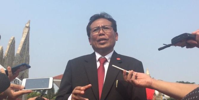 Jubir Presiden Sebut Peleburan Kemenristek Sudah Sesuai Aturani