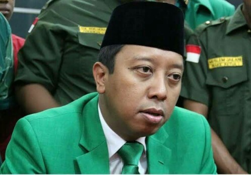 PPP Riau Masih Berkabung, Rommy Pastikan Sebelum Pemilu 2019 Ada Pengganti Azis Zaenal PPP Riau Masih Berkabung, Rommy Pastikan Sebelum Pemilu 2019 Ada Pengganti Azis Zaenali