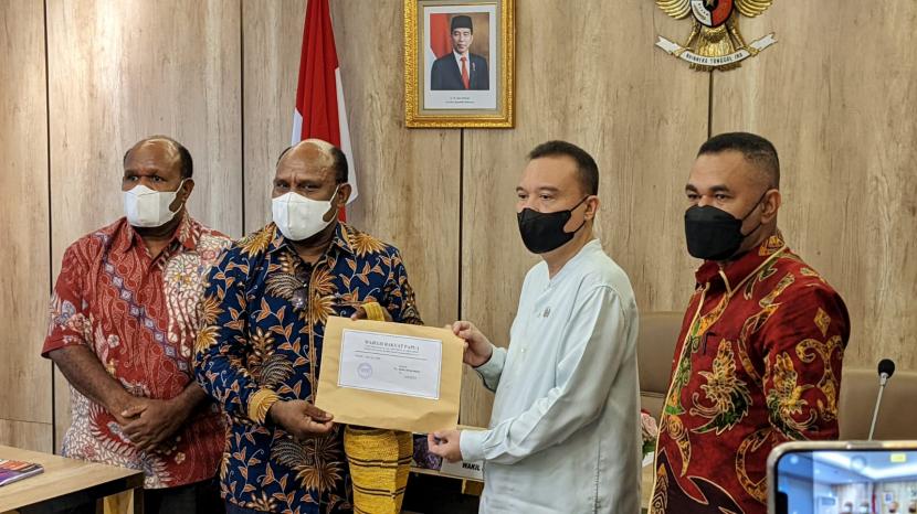 DPR Klaim Terima Aspirasi Lanjutkan Pembahasan Tiga RUU Provinsi Papua DPR Klaim Terima Aspirasi Lanjutkan Pembahasan Tiga RUU Provinsi Papuai