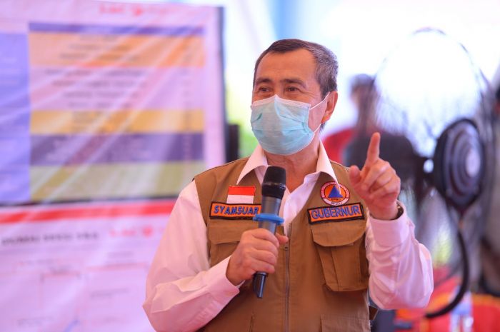 Gubernur Riau Keluarkan Maklumat Penanganan Covid-19 Gubernur Riau Keluarkan Maklumat Penanganan Covid-19i