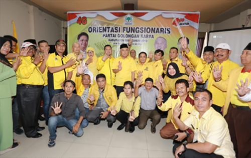 Buka Orientasi Fungsionaris PG Siak, Andi Rachman: Loyalitas itu Kunci Sukses Kita Berpartai Buka Orientasi Fungsionaris PG Siak, Andi Rachman: Loyalitas itu Kunci Sukses Kita Berpartaii