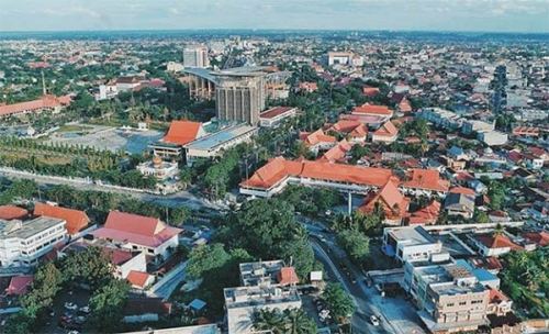 Gubri Syamsuar : Insya Allah Riau Mesti Bisa Tarik Investasi Rp44 Trilliun Gubri Syamsuar : Insya Allah Riau Mesti Bisa Tarik Investasi Rp44 Trilliuni