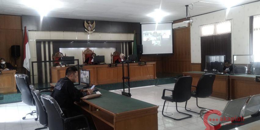 Mantan Bupati Kuansing Mursini Divonis 4 Tahun Penjara Mantan Bupati Kuansing Mursini Divonis 4 Tahun Penjarai