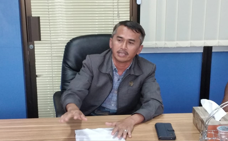 Gubri Hendaknya Pilih Pj Wali Kota Pekanbaru Mampu Atasi 3 Masalah Besar Gubri Hendaknya Pilih Pj Wali Kota Pekanbaru Mampu Atasi 3 Masalah Besari