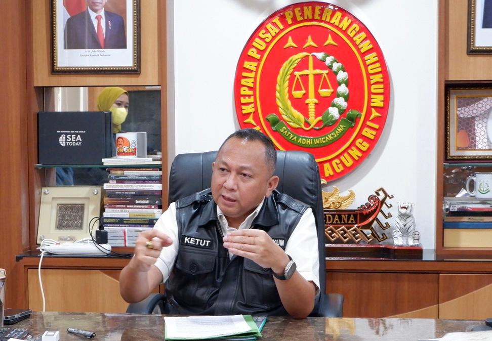 Jaksa Penuntut Umum Ajukan Banding Atas Putusan Terdakwa RENNIER ABDUL RAHMAN LATIEF Dalam Perkara PT ASABRI Jaksa Penuntut Umum Ajukan Banding Atas Putusan Terdakwa RENNIER ABDUL RAHMAN LATIEF Dalam Perkara PT ASABRI