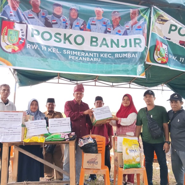 PADAN Riau dan DPP LSM Peduli SDM Salurkan Bantuan untuk Korban Banjir di Pekanbaru PADAN Riau dan DPP LSM Peduli SDM Salurkan Bantuan untuk Korban Banjir di Pekanbarui