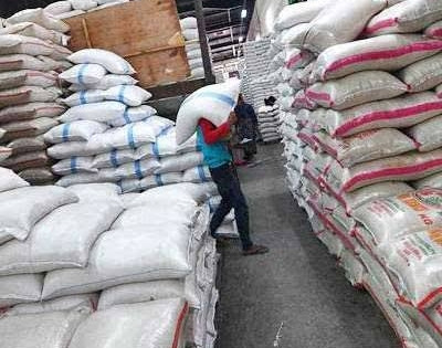 Pemprov Targetkan Produksi Beras Riau Capai 331.237 Pemprov Targetkan Produksi Beras Riau Capai 331.237i