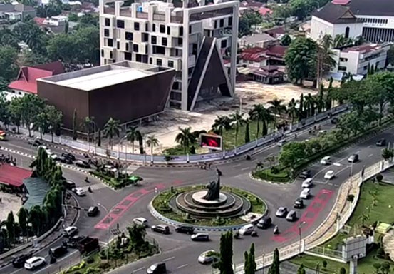 Kamera Pengawas ITS di Pekanbaru akan Terhubung ke Satlantas Kamera Pengawas ITS di Pekanbaru akan Terhubung ke Satlantasi