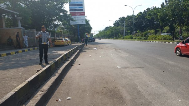 Dishub Pekanbaru Komit Tertibkan Ojol dan PKL di Kawasan Mall SKA Dishub Pekanbaru Komit Tertibkan Ojol dan PKL di Kawasan Mall SKAi