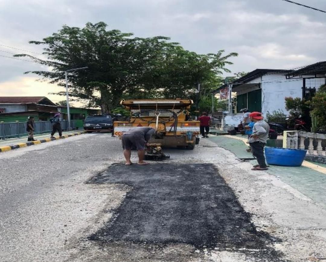 100 Hari Kerja Pj Walkot Perbaiki Lebih 50 Persen Jalan Rusak 100 Hari Kerja Pj Walkot Perbaiki Lebih 50 Persen Jalan Rusaki