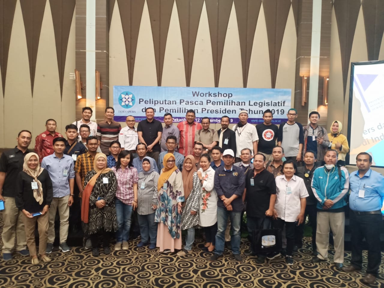 Dewan Pers Gelar Workshop Bersama Wartawan di Pekanbaru Dewan Pers Gelar Workshop Bersama Wartawan di Pekanbarui