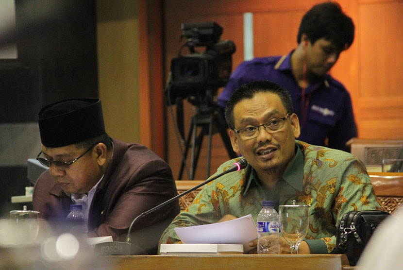Permendikbud Soal Persetujuan Seksual tidak Sesuai Normai