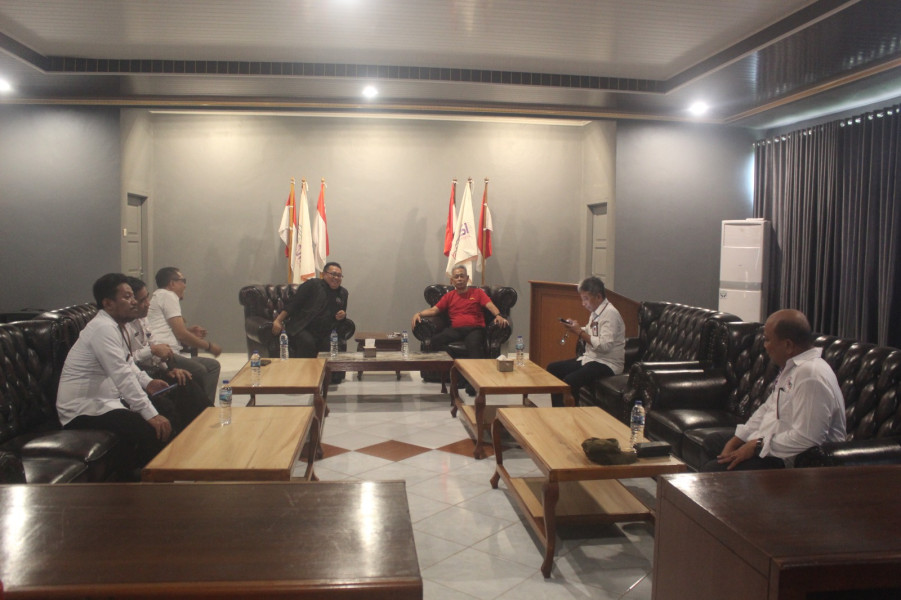 Dari Taman Firdaus, Wakil Menteri Sosial Agus Priyono Kunjungi JBS Cilegon Dari Taman Firdaus, Wakil Menteri Sosial Agus Priyono Kunjungi JBS Cilegoni