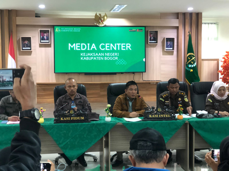 “DPO 12 Tahun, Terpidana An Pdt. TIOPAN MARTUA NAPITUPULU Berhasil dieksekusi Kejari Kabupaten Bogor.i