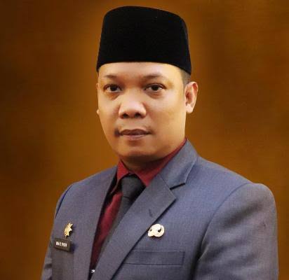 Pj Walikota Intensifkan Penanganan Banjir di Kota Pekanbaru Pj Walikota Intensifkan Penanganan Banjir di Kota Pekanbarui