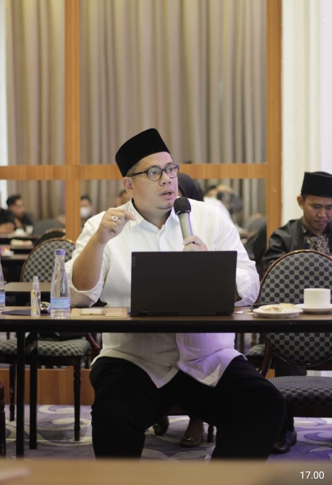 Manajemen BUMN PTPN V di Sei Galuh Tapung abai dan lambat dalam mencari solusi atas konflik Manajemen BUMN PTPN V di Sei Galuh Tapung abai dan lambat dalam mencari solusi atas konfliki